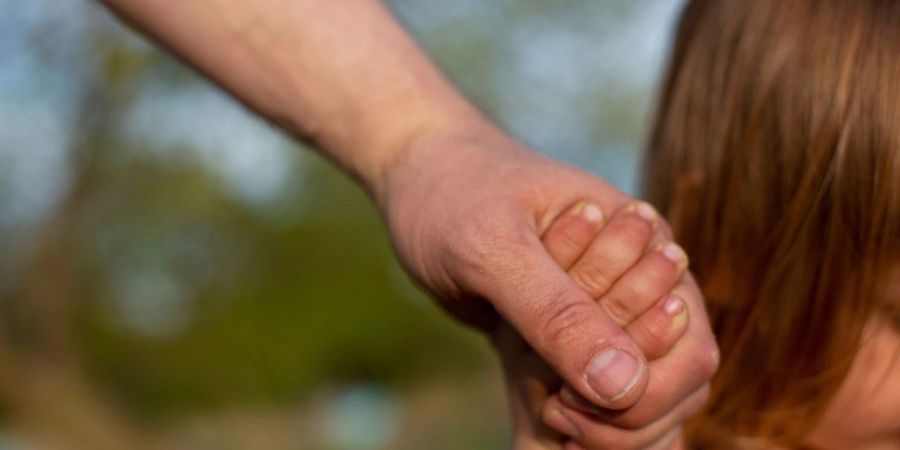 Das Durchschnittsalter der Väter in Deutschland ist in den vergangenen Jahren gestiegen.