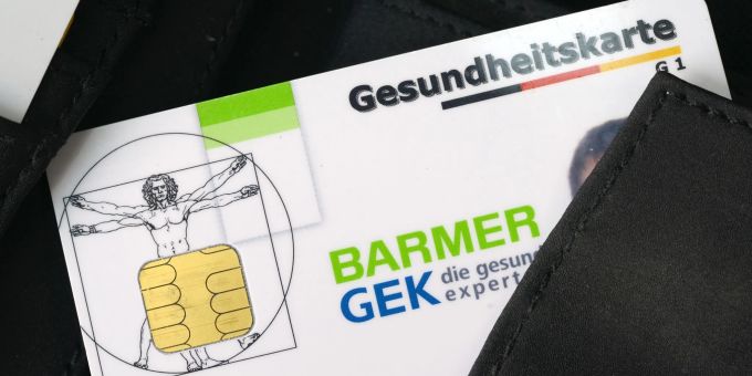 Die Gesundheitskarte gibt es künftig für die 8,7 Millionen Versicherten der Barmer auf dem Smartphone. Die Gesundheitskarte gibt es künftig für die 8,7 Millionen Versicherten der Barmer auf dem Smartphone.