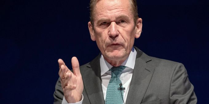 Mathias Döpfner, Vorstandsvorsitzender von Axel Springer SE, spricht auf einem Kongress des Bundesverbandes Deutscher Zeitungsverleger (BDZV). Mathias Döpfner