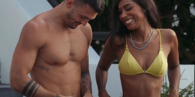 Max und Sharon beim ersten Einzeldate in «Die Bachelorette». Max und Sharon beim ersten Einzeldate in «Die Bachelorette».