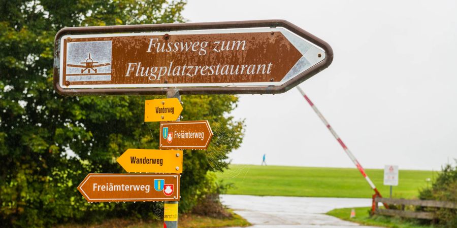 Der Freiämterweg beim Flugplatz in Buttwil.