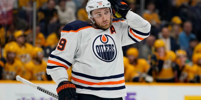 Leon Draisaitl konnte trotz Tor die Niederlage nicht verhindern. Leon Draisaitl konnte trotz Tor die Niederlage nicht verhindern.