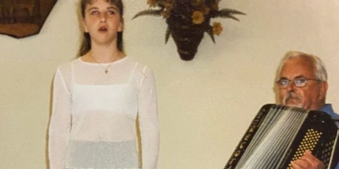 Früh übt sich - So sah Beatrice Egli bei ihrem ersten Auftritt aus