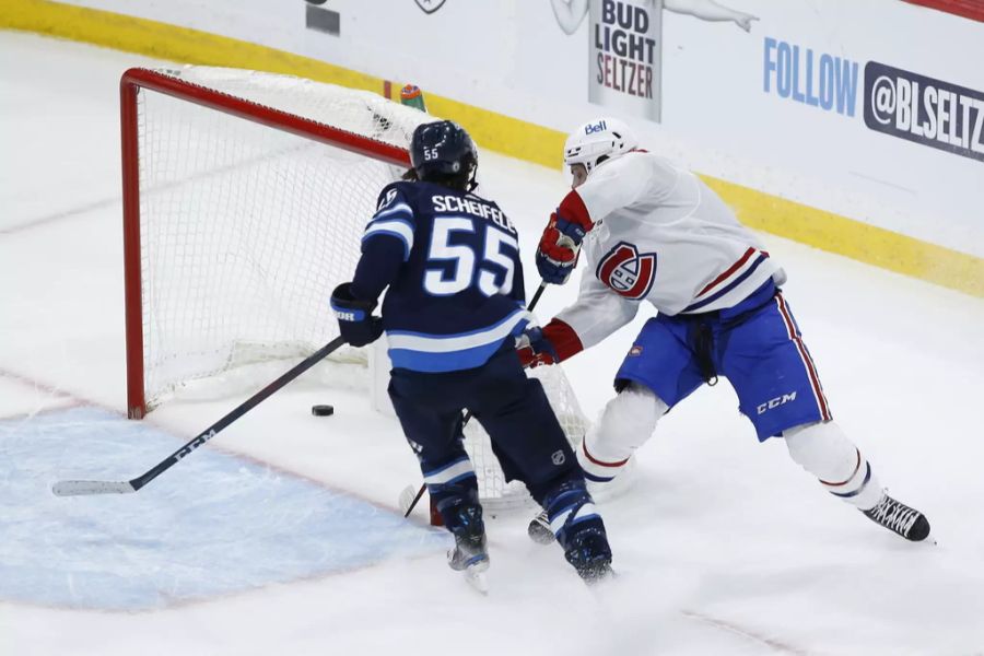 Jake Evans von den Montreal Canadiens erzielt das 5:3 gegen die Winnipeg Jets ins leere Tor.