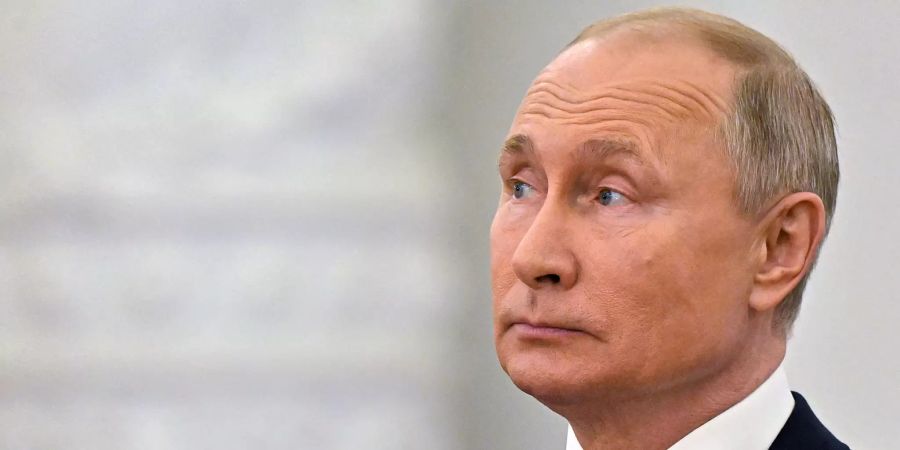 Nationalfeiertag Wladimir putin