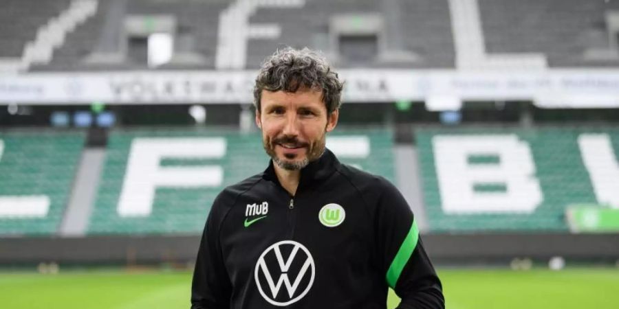 Mark van Bommel ist neuer Trainer des VfL Wolfsburg. Foto: Swen Pförtner/dpa