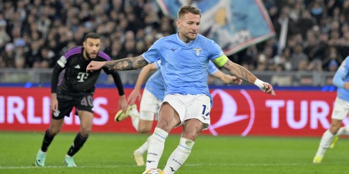 Lazios Ciro Immobile wurde vor den Augen seiner Familie körperlich angegriffen. Lazios Ciro Immobile wurde vor den Augen seiner Familie körperlich angegriffen.