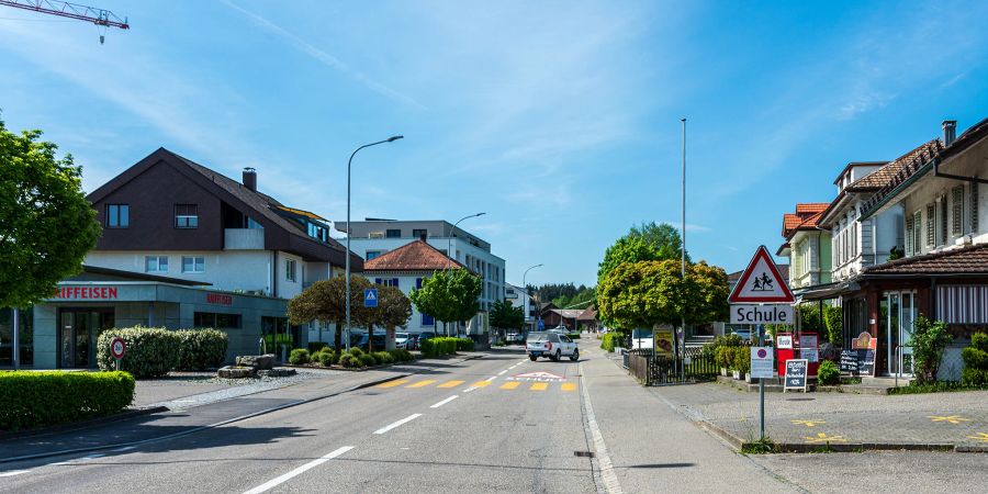 Die Hauptstrasse in Recherswil.