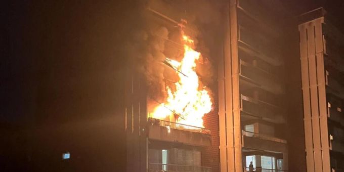 Polizei rätselt - Person stirbt bei Wohnungsbrand in Wädenswil ZH