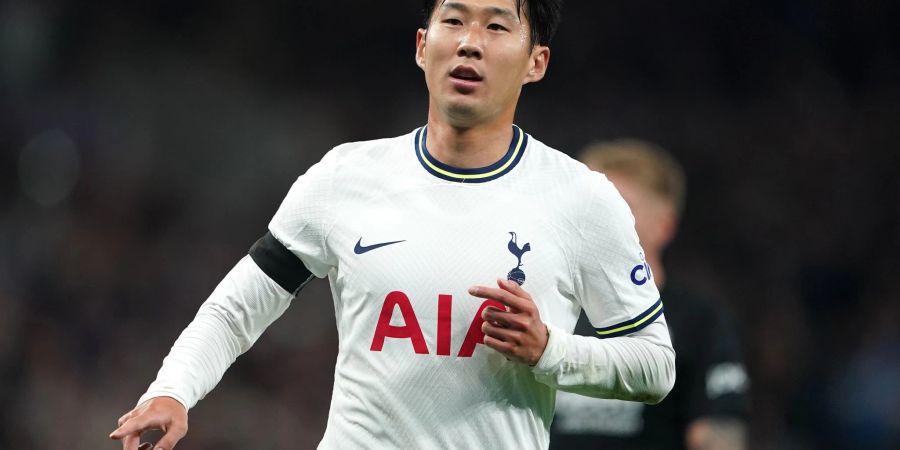 Muss sich drei Wochen vor der WM im Gesicht operieren lassen: Heung-Min Son.