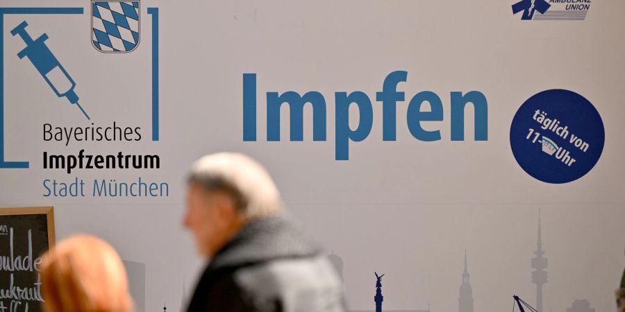Der Bundestag will über eine allgemeine Impfpflicht abstimmen.
