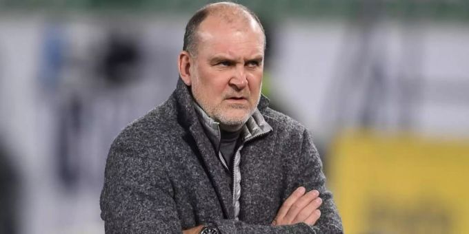 Jörg Schmadtke, Geschäftsführer Sport vom VfL Wolfsburg, sieht keine Veränderung des Fussballs durch Corona. Foto: Swen Pförtner/dpa jörg schmadtke