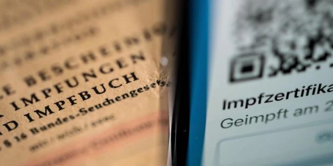 Das Verfassungsgericht in Karlsruhe entscheidet über die Impfpflicht für Pflege- und Klinikpersonal. Foto: Marijan Murat/dpa verfassungsgericht