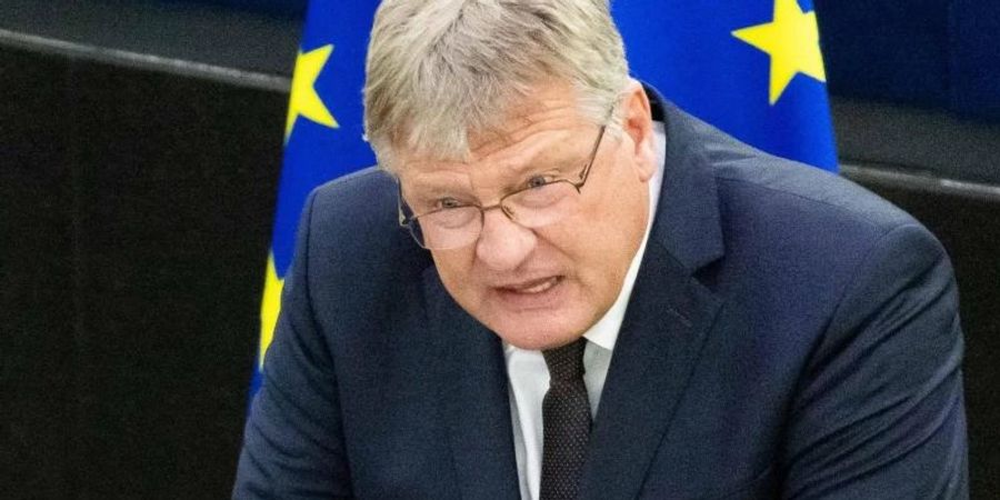 Das EU-Parlament hat dem fraktionslosen Europaabgeordneten und ehemaligen AfD-Vorsitzenden Jörg Meuthen die parlamentarische Immunität entzogen. Foto: Philipp von Ditfurth/dpa