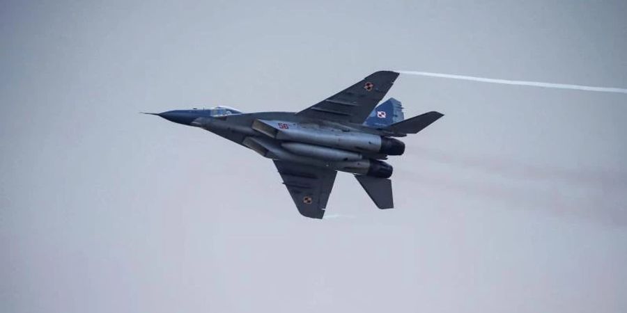 Polen wollte seine MiG-29 auf den US-Luftwaffenstützpunkt Ramstein in Rheinland-Pfalz bringen - die USA sollten sie dann der Ukraine zur Verfügung stellen. Foto: Michael Walczak/PAP/dpa