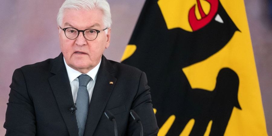 Frank-Walter Steinmeier wollte unter anderem in Krakau an der Trauerfeier für den im März 2020 gestorbenen polnischen Komponisten Krzysztof Penderecki teilnehmen.