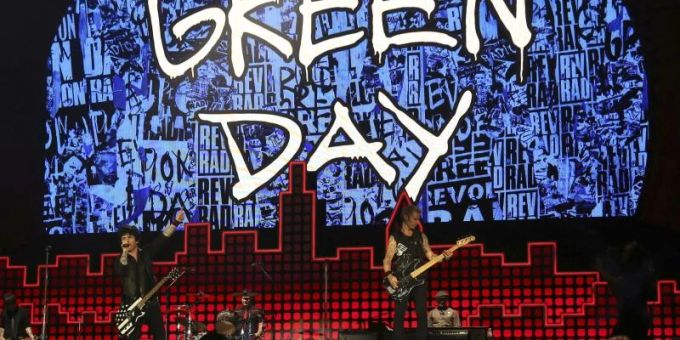 Die Punk-Band Green Day bei einem Konzert. Foto: Greg Allen/Invision/AP/dpa/Archivbild Die Punk-Band Green Day bei einem Konzert. Foto: Greg Allen/Invision/AP/dpa/Archivbild