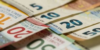 Gegenüber Franken - Euro fällt wegen Israel-Krieg auf neues Rekordtief