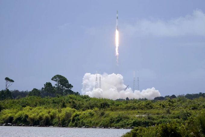 SpaceX hat vor, in 2022 insgesamt 52 Raketenstarts hinzulegen. SpaceX