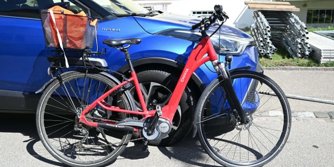 Goldach: Zusammenprall zwischen Auto und E-Bike Goldach: Zusammenprall zwischen Auto und E-Bike