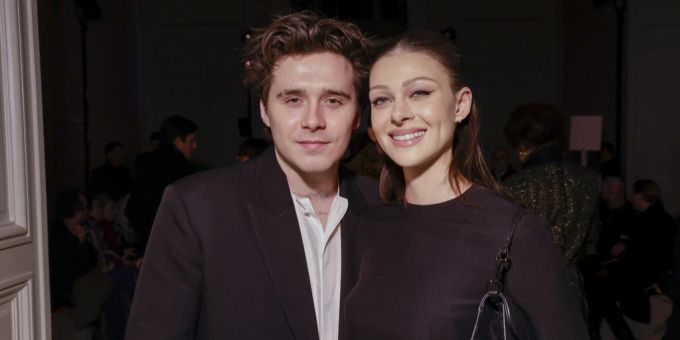 Nicola Peltz und Brooklyn Beckham während der Pariser Fashion Week. Nicola Peltz Beckham