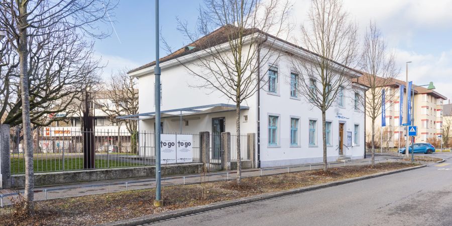 Das Birsfelder Museum im ältesten Schulhaus (erbaut 1853) umfasst das historische Archiv und die Ausstellungsräume für Wechselausstellungen.