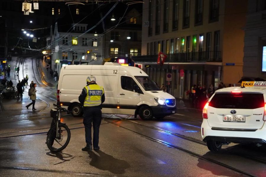 Der Verkehr ist teilweise lahmgelegt.