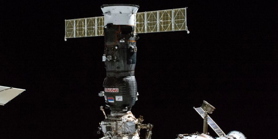 Der Raumfrachter Progress MS-21 kurz nach dem Andocken an die ISS im Oktober 2022.