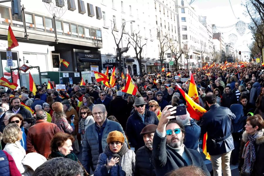 spanien proteste pedro sánchez