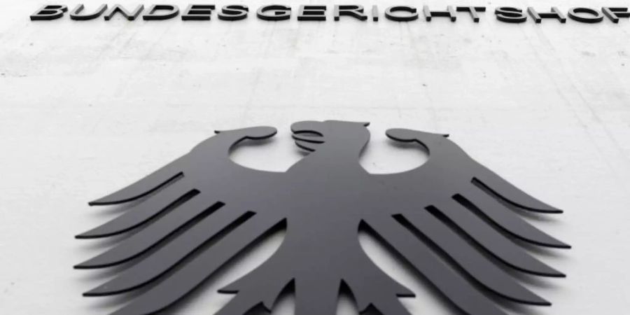 Können Autokäufer ihren Darlehensvertrag noch Jahre später widerrufen? Der BGH prüft dazu zwei Fälle. Foto: Uli Deck/dpa