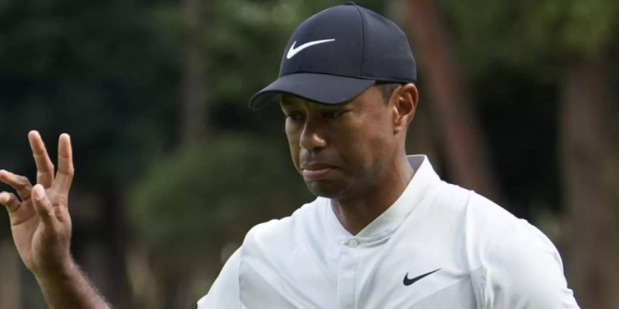 Tiger Woods bedankt sich bei den Fans für den Applaus