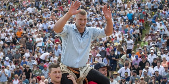 Bergkranzfest - Reichmuth bodigt König Wicki und siegt auf der Rigi
