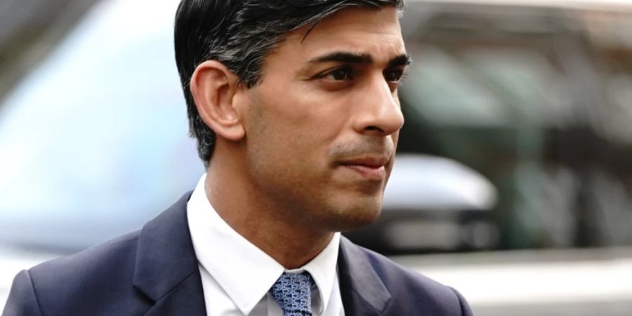 Rishi Sunak, Premierminister von Grossbritannien, trifft zur jährlichen Party von Rupert und Lachlan Murdoch im Spencer House ein. Foto: Victoria Jones/PA Wire/dpa