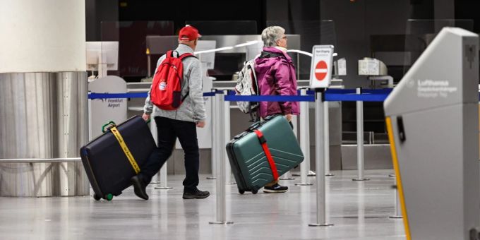 Frankfurter Flughafen - Passagiere müssen länger warten