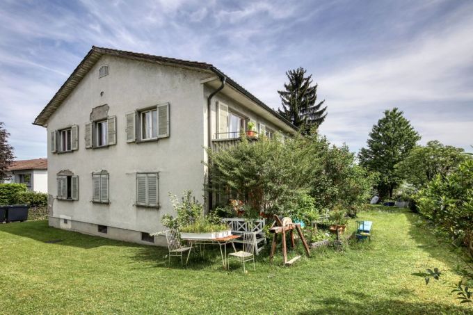 Dieses Gebäude kaufte die Familie für mehrere Millionen Franken. Nun stellt sich die Frage: Wie weiter? zürich