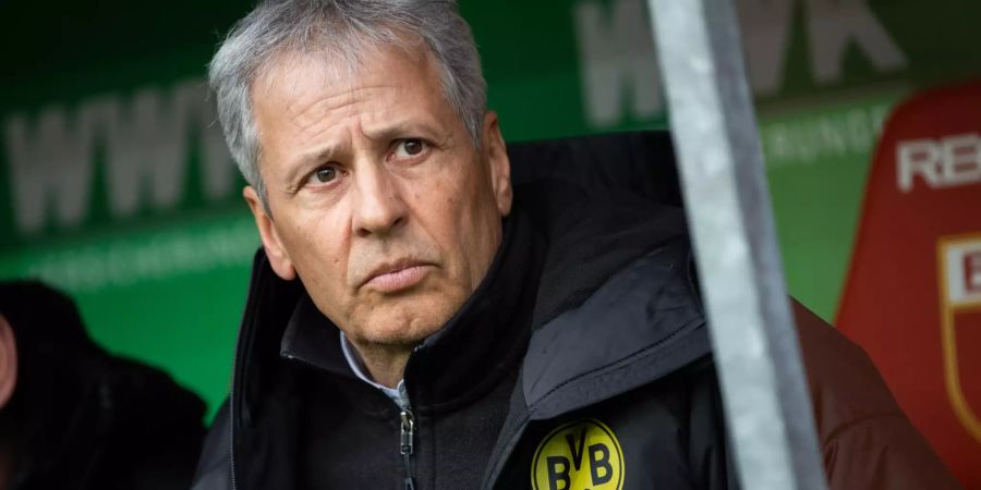 Trainer Lucien Favre feiert mit dem BVB einen wichtigen Sieg im Bundesliga-Meisterrennen.