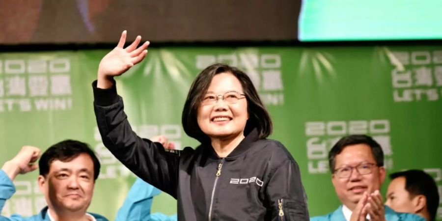 Präsidentin Tsai bei der Verkündung ihrer Wiederwahl