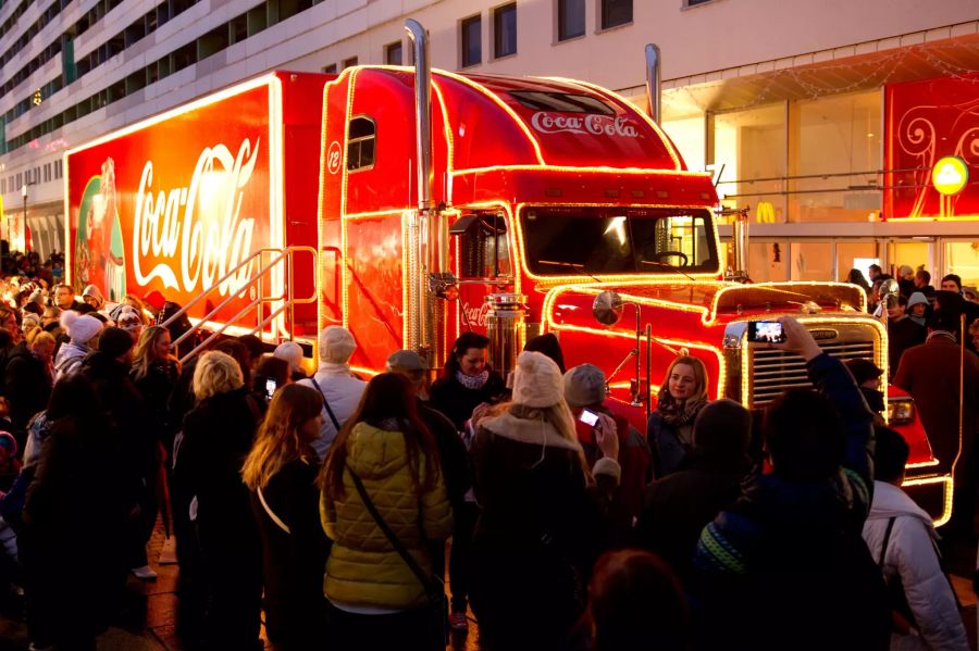 coca cola truck