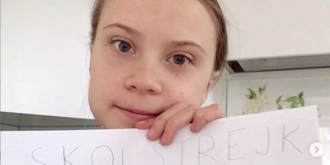 Jeden Freitag - Greta Thunberg zieht Wohnzimmer-Streiks durch