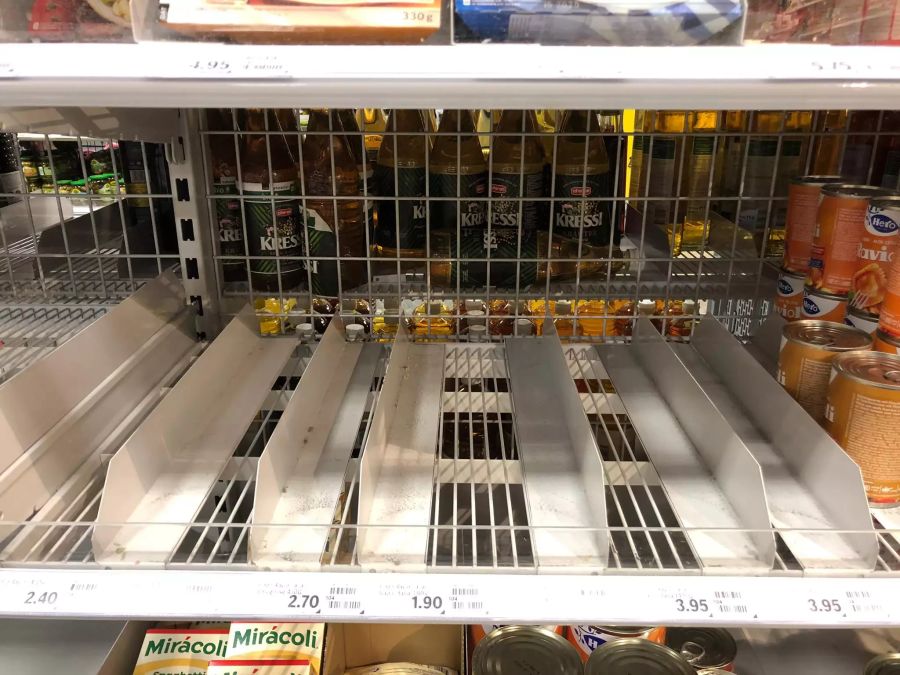 Auch Büchsenravioli sind offenbar begehrt, wie hier im Coop in Nussbaumen AG.