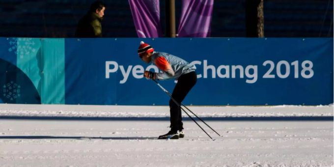 Über 50 Ski-Langläufer sollen bei Bluttests für die Winterspiele 2018 auffällige Werte aufgewiesen haben. Über 50 Ski-Langläufer sollen bei Bluttests für die Winterspiele 2018 auffällige Werte aufgewiesen haben.