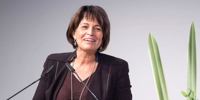 Die Bundesrätin Doris Leuthard bei ihrer Rede anlässlich der CVP Delegiertenversammlung. Die Bundesrätin Doris Leuthard bei ihrer Rede anlässlich der CVP Delegiertenversammlung.