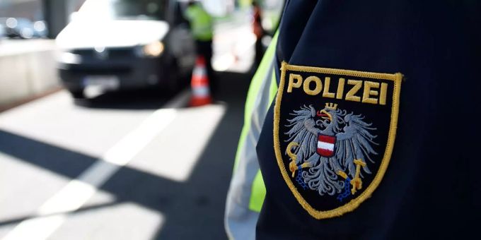 Die Polizei von Österreich. (Symbolbild) kinder keller
