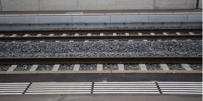 Ein Gleis. (Symbolbild) Gleis