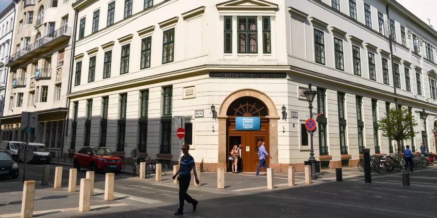 Die Central European University (CEU) im Stadtzentrum.