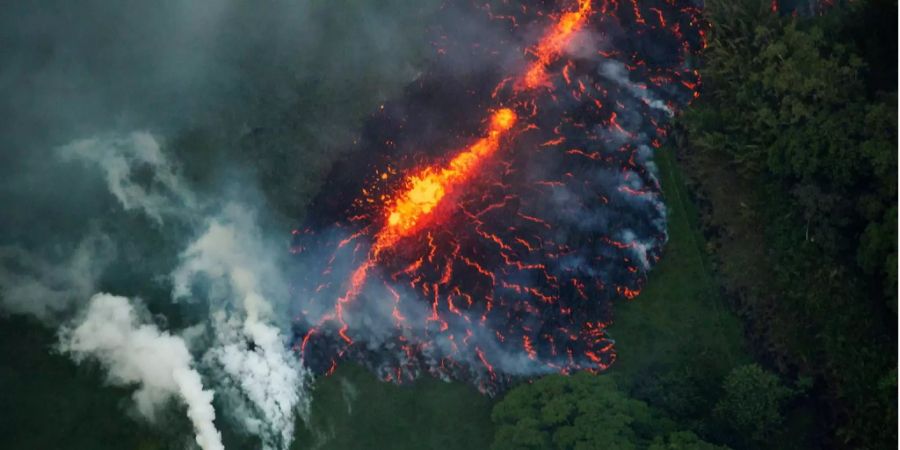 Die Helikopter-Aufnahmen aus Hawaii sind eindrücklich.