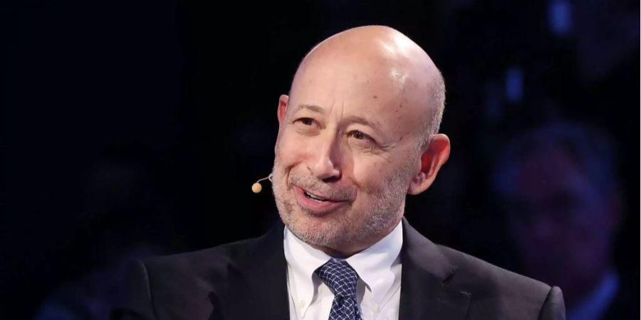 Goldman-Sachs-Chef Lloyd Blankfein witzelt über seinen angeblichen Rückzug.