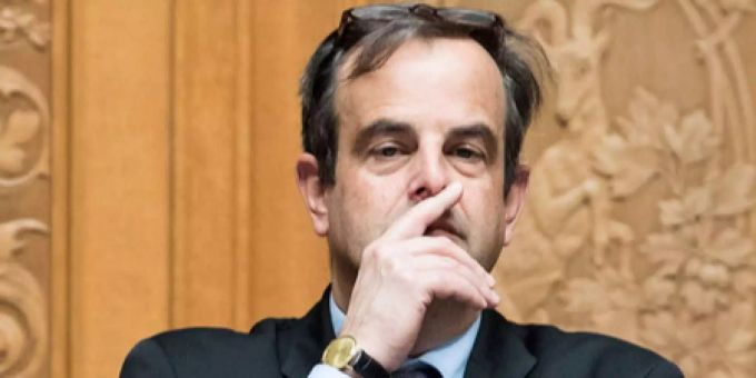 CVP-Präsident Gerhard Pfister geht mit dem ehemaligen BAG-Beamten Daniel Koch hart ins Gericht. Dessen Auftritte würden der Behörde massiv schaden. Gerhard Pfister BAG Koch