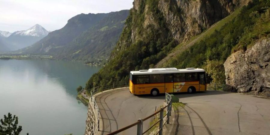 Steht die PostAuto AG kurz vor dem (finanziellen) Abgrund?  Keineswegs.