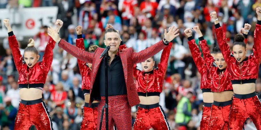 Robbie Williams bei seinem Auftritt an der Eröffnungsfeier der WM 2018